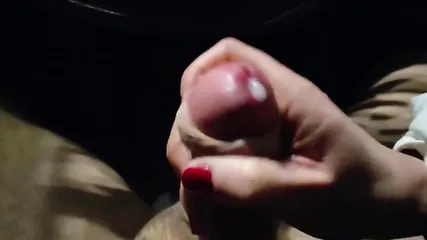 Подборка мастурбации и страстного минета от телок в машинах