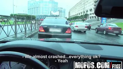 Фут-фетишистка с тортиком потрахалась с пикапером